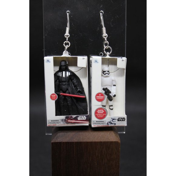Mini Brands / Darth Vader and Storm Trooper earrings - Picture 2 of 8